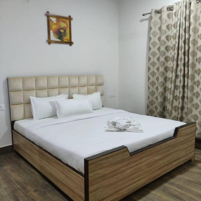 Kivi'S Kozy 2Bhk Luxurious Apartment Goa By Leela Homes Arpora Exterior photo